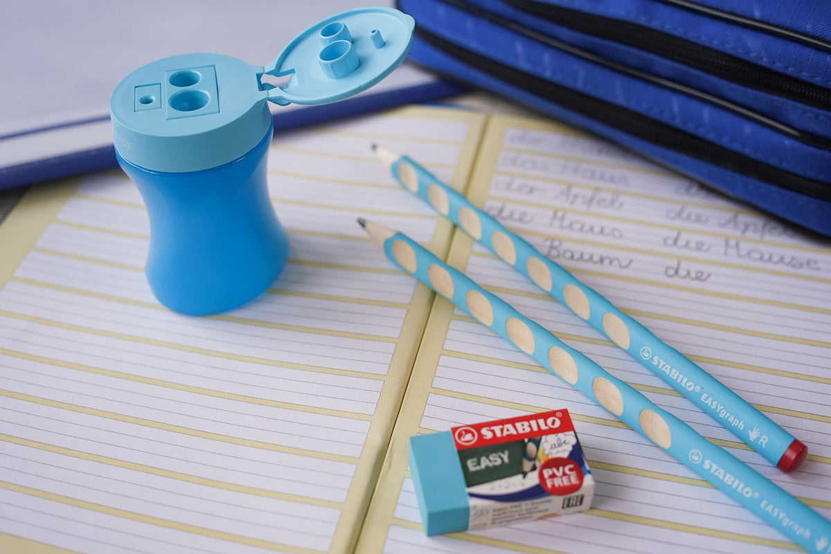 School Set - STABILO EASYgraph in Blu per Destrimani - con Gomma + Temperino (25591412)